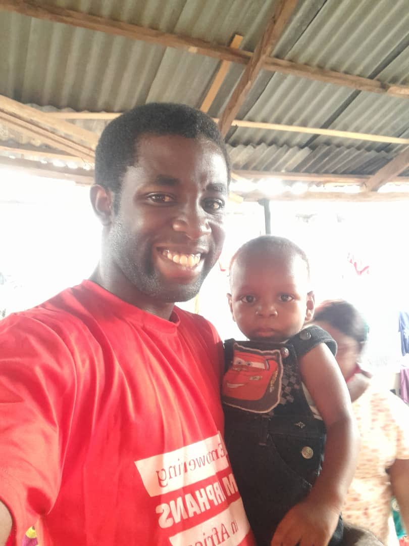 toestoday's tweet photo. On February 28th, the TOES Imo team had an amazing time at Golden Star Orphanage home in World Bank Owerri .
We got educational and creative thinking toys for the kids, exercise books, story books, teach aid calendars, cloths, drinks and biscuits. https://t.co/56cga191NI