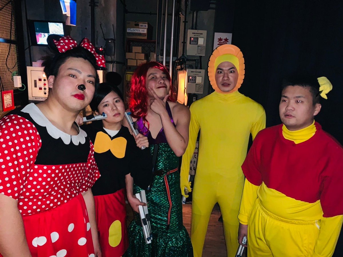 TKU_marching_'s tweet image. この定期演奏会では4人の4年生が引退となりました。

無観客という状況のなか、私たちが笑顔で引退できたのは皆さまのおかげです。
私たちに関わる全ての方に多大なる感謝をもって、それぞれの道へと進んでいきます！

今まで本当にありがとうございました！

4年生一同