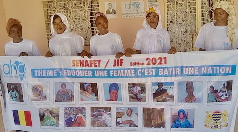 ong_aha's tweet photo. Pour rendre hommage symbolique 🙏🏽 à notre brave maman abattue injustement, nous avons annulé toutes les activités festives prévues le 8 mars à l’exception de notre Expo-Photos/Portraits sur les pionnières #tchad-iennes. Lieu : Lycée &amp; Institut des Arts et Métiers de #Biltine. https://t.co/9lqhxcHHsQ