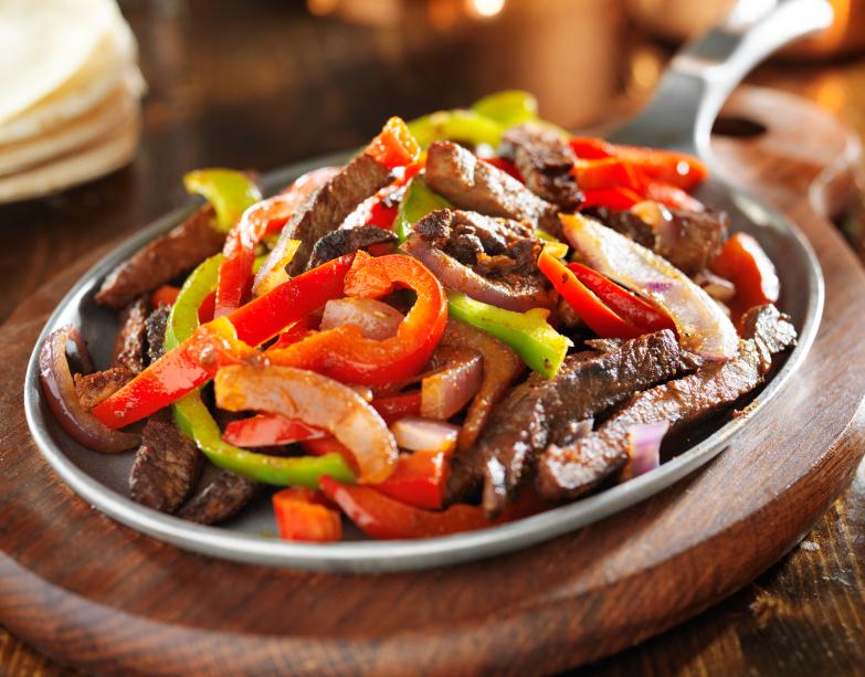 dillonhaynes's tweet photo. Fajita Night!!!  Chicken, steak, or shrimp fajita's for only $14.95! https://t.co/7n48x3t7T5