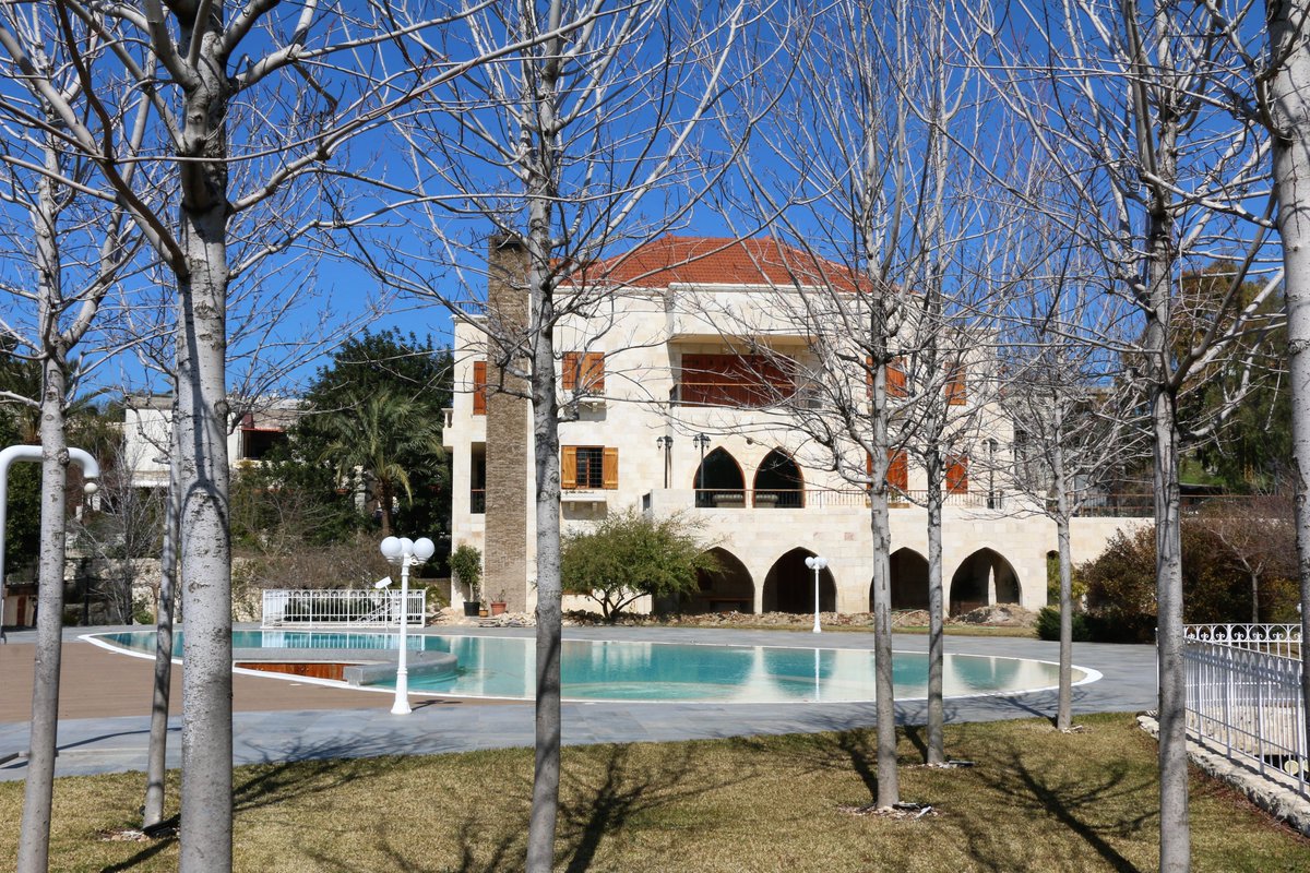 onefineart's tweet photo. A Beautiful Villa in Gharzouz... a beautiful village of Jbeil Byblos district... } https://t.co/BQIWMwsypk { #lebanon #gharzouz #villa #largehome #palace #mylebanon #discoverlebanon #livelebanon #village #lebanonvillage #jbeil #byblos https://t.co/OIJRT0x2Et