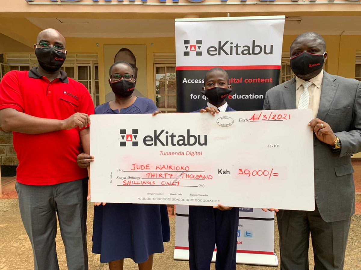ekitabu's tweet photo. Jude Wairioko of Maranda High School in Siaya County accompanied by his teachers to receive a scholarship cheque award from eKitabu. Jude was a winner in the 2020 Digital Essay Competition German Secondary category #DECWinners https://t.co/Qag0ujX49Y https://t.co/yiAnqumn7H