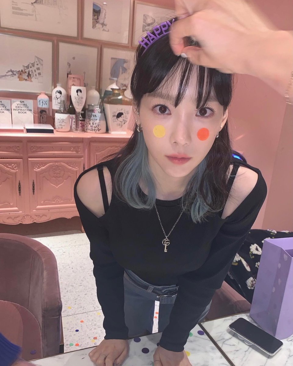 taengstagram_39's tweet photo. https://t.co/D9KxJKGJao