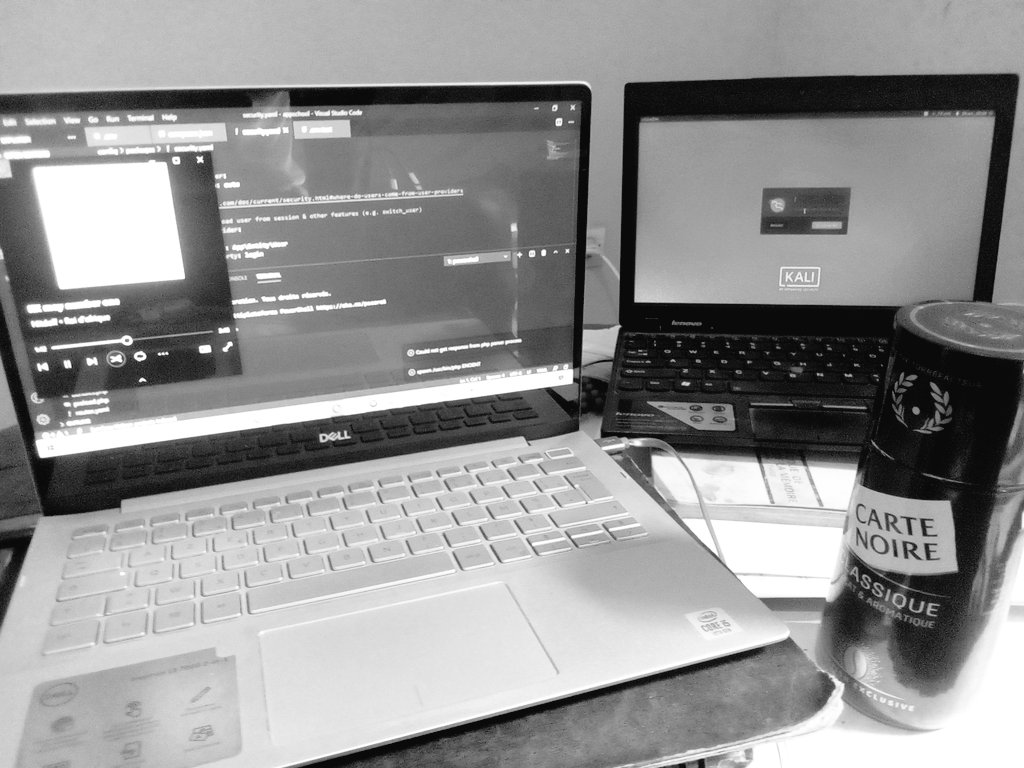 LebzoDev's tweet image. AlHamdoulilahh !!!
Revenons à nos codes 

#devcontent #CodingForBetterLife
