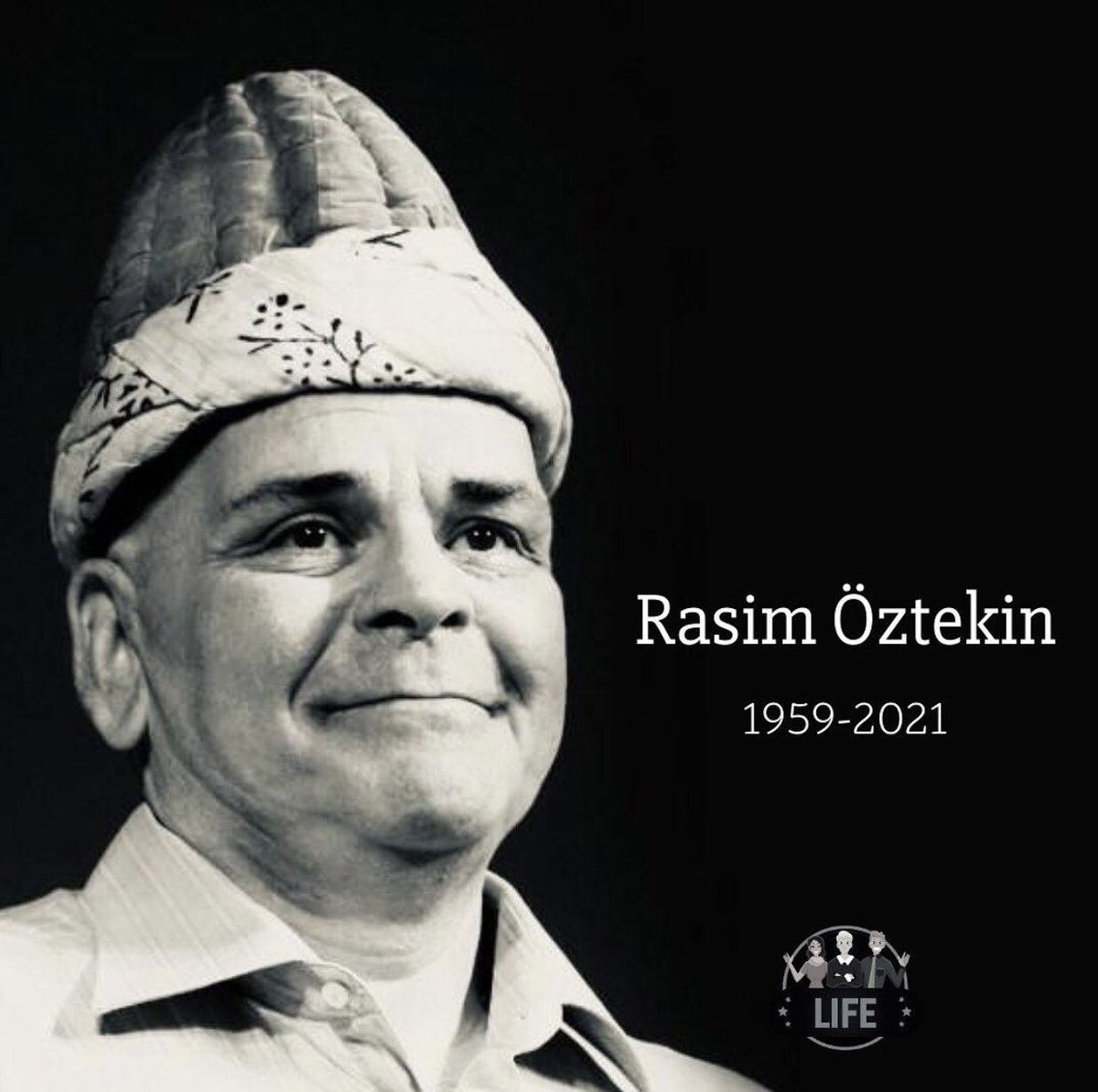 BAULIFE18's tweet photo. Geleneksel Türk Tiyatrosunun en büyük sembolü kavuğun 5.dönem sahibi büyük usta değerli sanatçı Rasim Öztekin’i kaybetmenin derin üzüntüsünü yaşıyoruz. Kendisine Allah’tan rahmet tüm sanat camiası ve sevenlerine baş sağlığı diliyoruz. #rasimoztekin https://t.co/mPbN79Qt2R