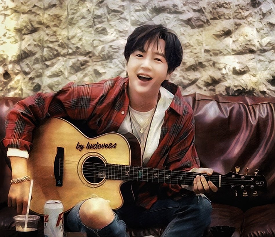 luz_love84's tweet photo. The brightest and most beautiful star in this world is hidden in your smile and I know that with the light that emanates gives us the strength and the courage to move forward I wish you good luck with your new song my star #star #チャン・グンソク #latinstar #JangKeunSuk https://t.co/msBHR44e5R
