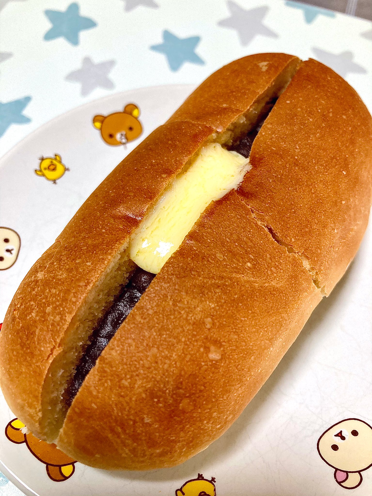 サラダチキン 丸大食品の塩パンあんマーガリンサンド 冷蔵コーナーにあって美味しそうと思って買ったけど 想像以上に美味しかった あんバター食べたい欲を見事に満たしてくれる マーガリンと餡子の相性の良さと塩パンの美味しさを改めて実感出来ました サラダチキン 丸大食品の塩パンあんマーガリンサンド 冷蔵コーナーにあって美味しそうと思って買ったけど 想像以上に美味しかった あんバター食べたい欲を見事に満たしてくれる マーガリンと餡子の相性の良さと塩パンの美味しさを改めて実感出来ました