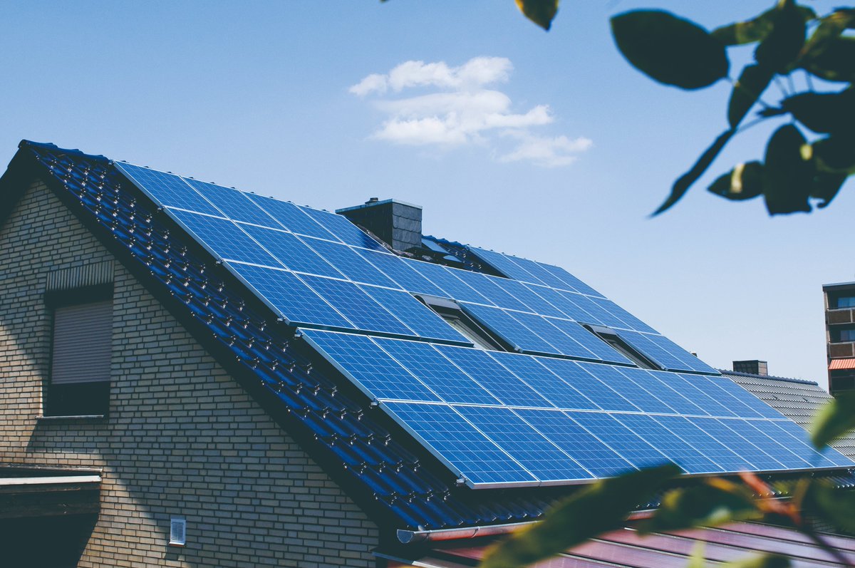 GroupTianneng's tweet photo. #Energystorage is an eco-friendly solution to reduce carbon footprint. #Tiannengbattery provides #renewable energy solutions for all application scenarios from power generation to transmission, distribution to the consumption of home or business. #batterysolution #gogreen #power https://t.co/n4ZHjVsSbZ