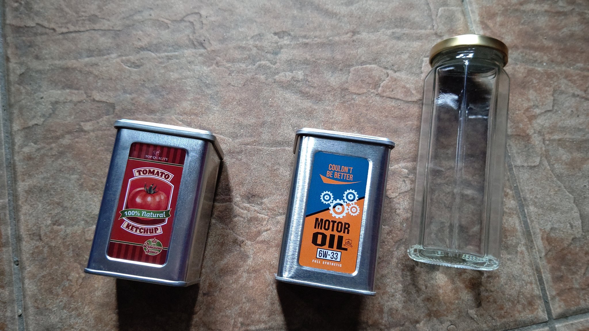 تويتر 曇りのち晴れ على تويتر 100均のミニ一斗缶とビンでucoっぽい伸縮機構のあるオイルランタンを自作してみました T Co Figqzmjong