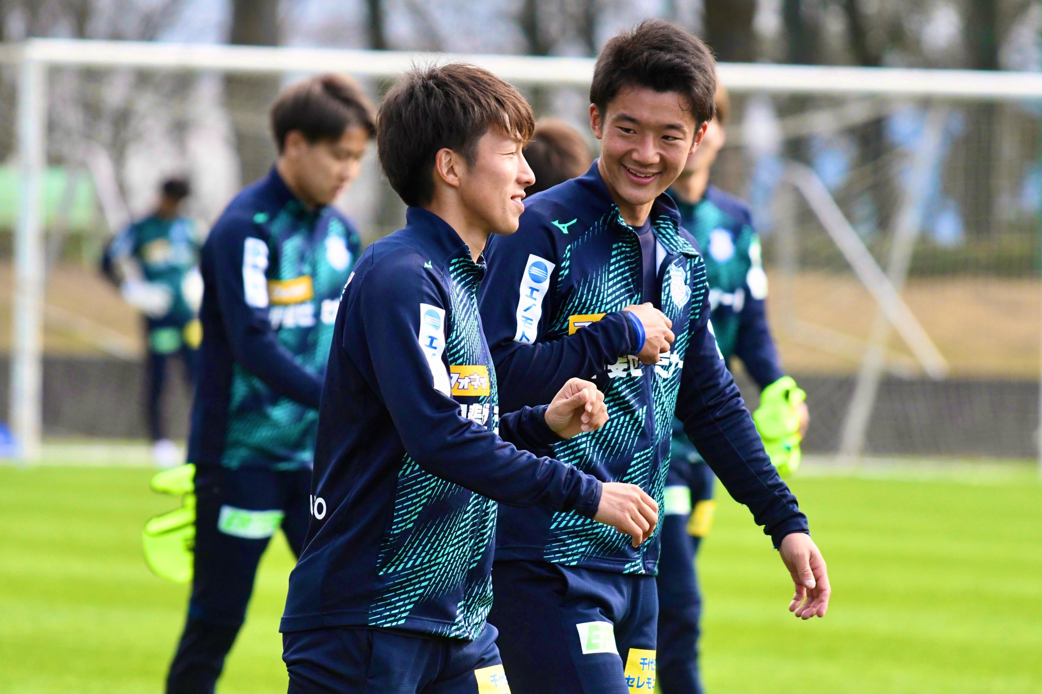 ヴァンフォーレ甲府 きょうは 3月9日 サンキューの日 です ヴァンフォーレ甲府 背番号39 泉澤仁 Zi 選手 ドリブラー はボールが似合う ヴァンフォーレファミリー の皆様 いつもありがとうございます 待ちに待ったホーム ヴァンフォーレ甲府 きょうは 3月9日 サンキューの日 です ヴァンフォーレ甲府 背番号39 泉澤仁 Zi 選手 ドリブラー はボールが似合う ヴァンフォーレファミリー の皆様 いつもありがとうございます 待ちに待ったホーム