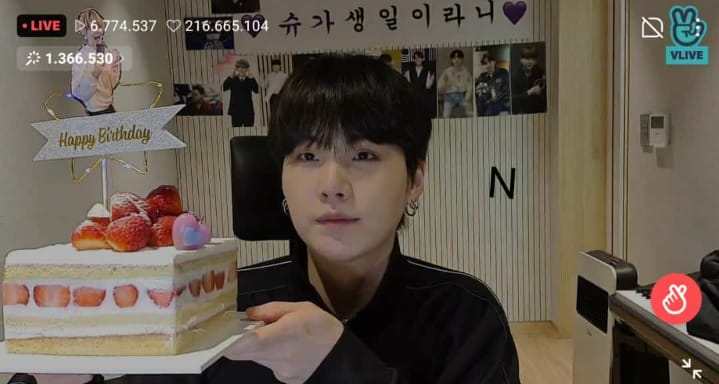 _widyaa112's tweet photo. 생일 축하해 민윤기 오빠 💜💜🎊🎊

#SugaDay2021
#생일축하해요윤기
#ARMY
#SUGABIRTHDAY
@BTSW_official https://t.co/DzRXkaDHIB
