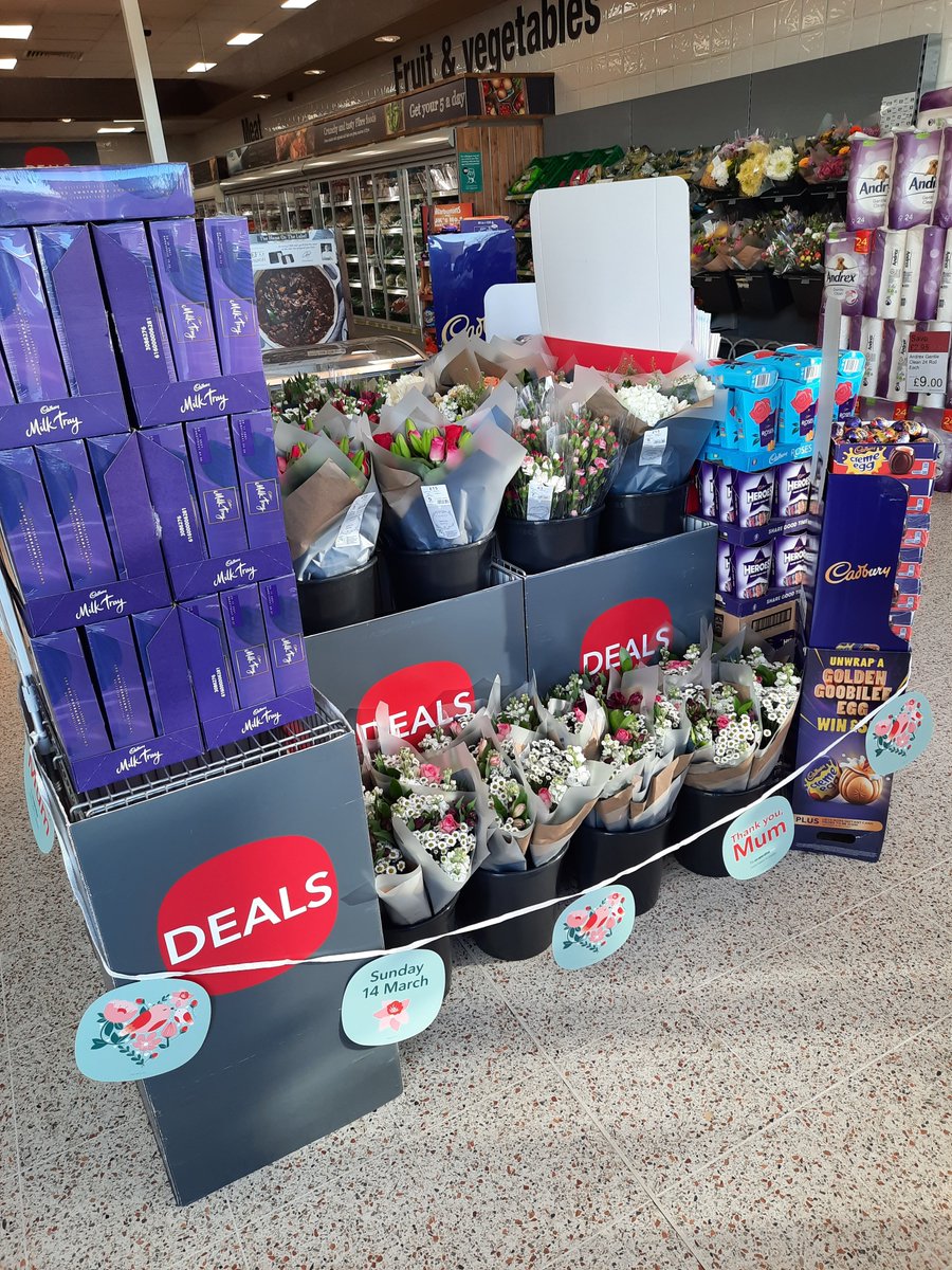 VPadley's tweet photo. @Eckingtoncoop 
we have a great selection for you to say Thank You to all the AMAZING mums out there 💐💐🍧🍸🍾🥂
@garton_matthew 
@ClaireKoziol 
@mycoopfood 
@PaulalanDennis https://t.co/epqJBgf7oI