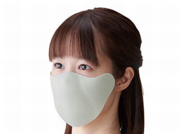 耳痛くない 顔に直接貼り付ける ひもなしマスク 登場 粘着性のある医療用シリコンテープを採用し 頬骨あたりで顔に接着して使うマスク 手洗いによる洗濯で 繰り返し使えるという