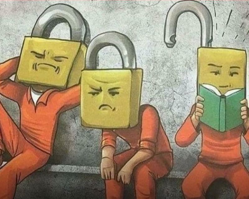 larrykim's tweet photo. #TuesdayThoughts: 🤔What’s the message here? https://t.co/dGeuvz4mX1