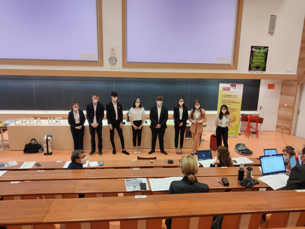 Aujourd'hui débute la deuxième journée de soutenances. L'IUT de Rennes fait parti des 70 IUT du réseau Créa'IUT. Des étudiants motivés au service des entrepreneurs et du développement économique local 📈

#creaiut #entrepreunariat #GEA #Osezliut