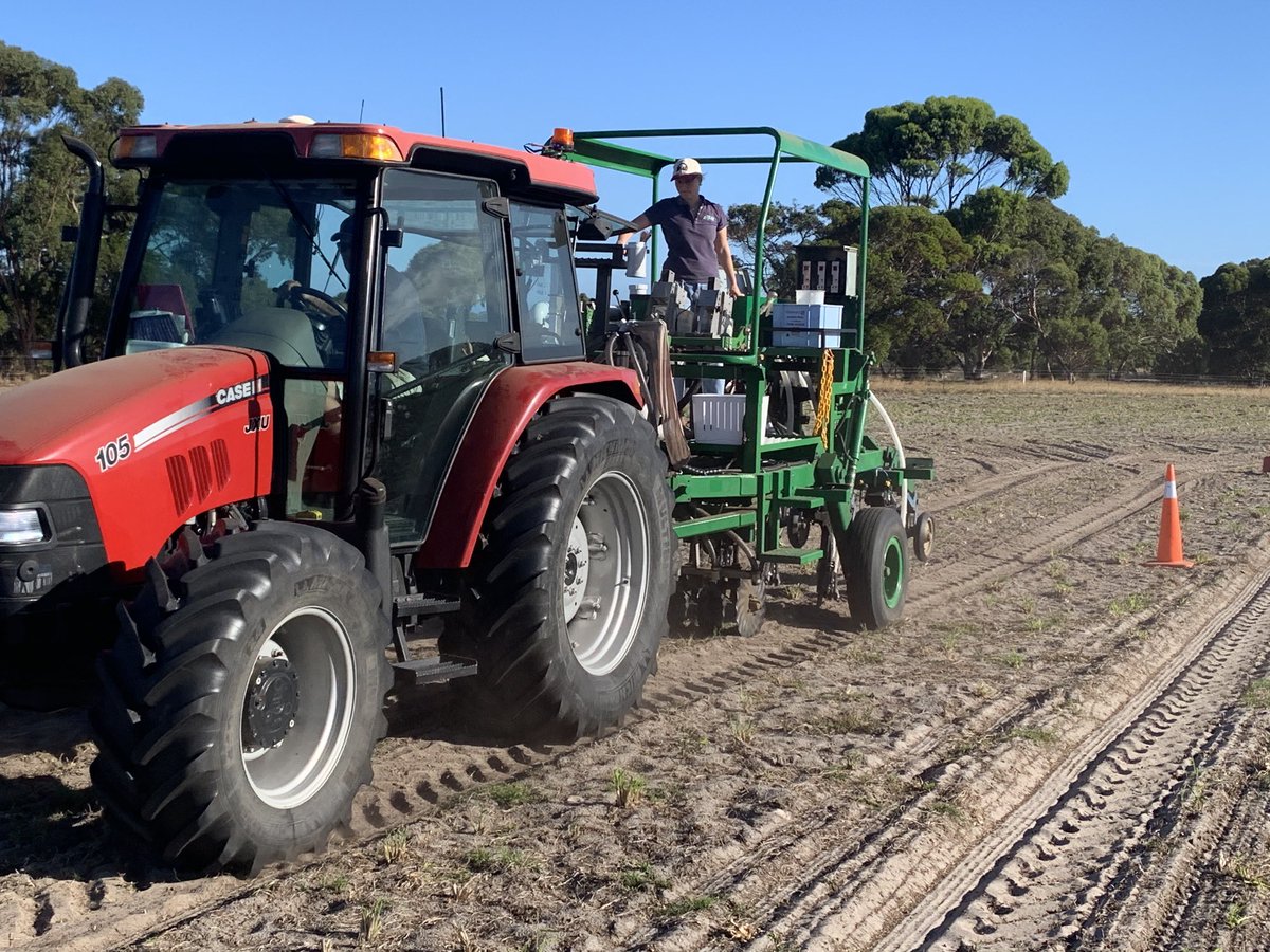 The SEAS seeder being calibrated to within an inch of its life - appears to be right on the money bring on seeding 2021 👍