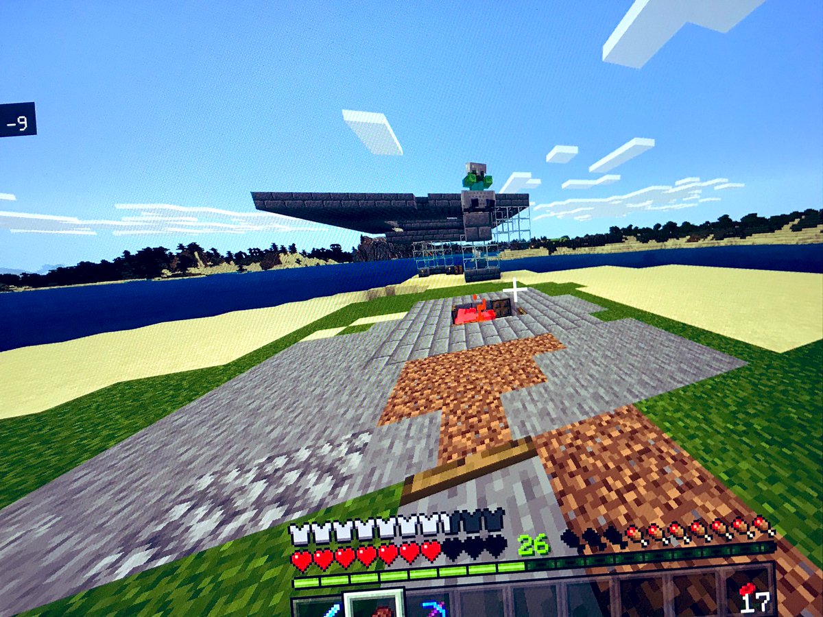 にぴコン ぷろのアーカイブ観てたらマイクラ熱が再発しちゃったのでログインしたら 製鉄所作って満足したあとだった ゴーレム