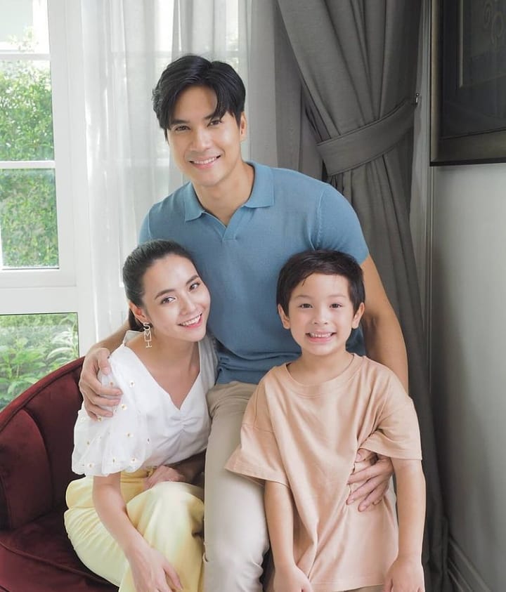 Malalin16's tweet photo. #ไมค์มุก คิดถึงเสมอ #คู่แค้นแสนรัก https://t.co/1TjJUBYPBi