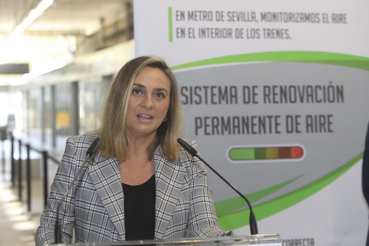 marifrangr's tweet photo. El sistema de ventilación del @_metrodesevilla es garantía de seguridad. Además, los viajeros podrán comprobar en tiempo real la calidad del aire en el interior de los trenes sólo con su móvil y un código QR.
#MetroSeguro #TransporteSeguro https://t.co/xjdFcrtalg