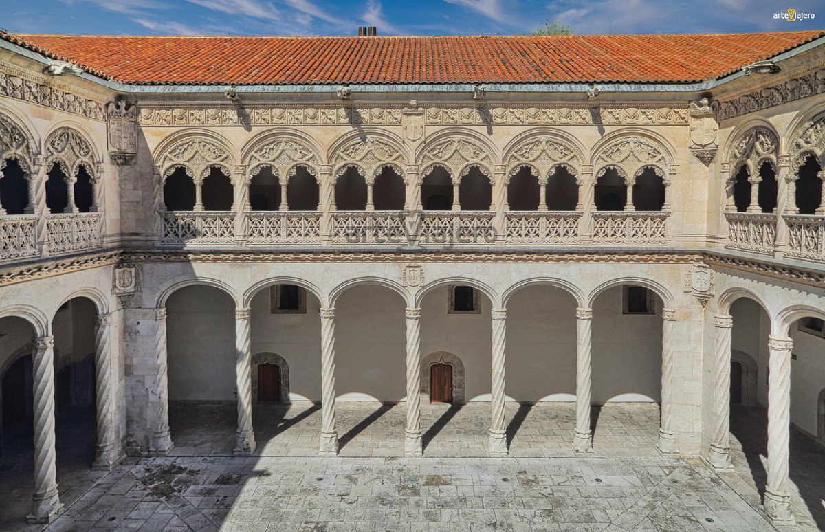 CyLEsVida's tweet photo. El Colegio de San Gregorio (#Valladolid), sede del @MuseoEscultura, es uno de los mejores ejemplos de la arquitectura que se cultiva en la #España de finales del S. XV. vía @arteviajero_com
https://t.co/bSWiTVgFw5