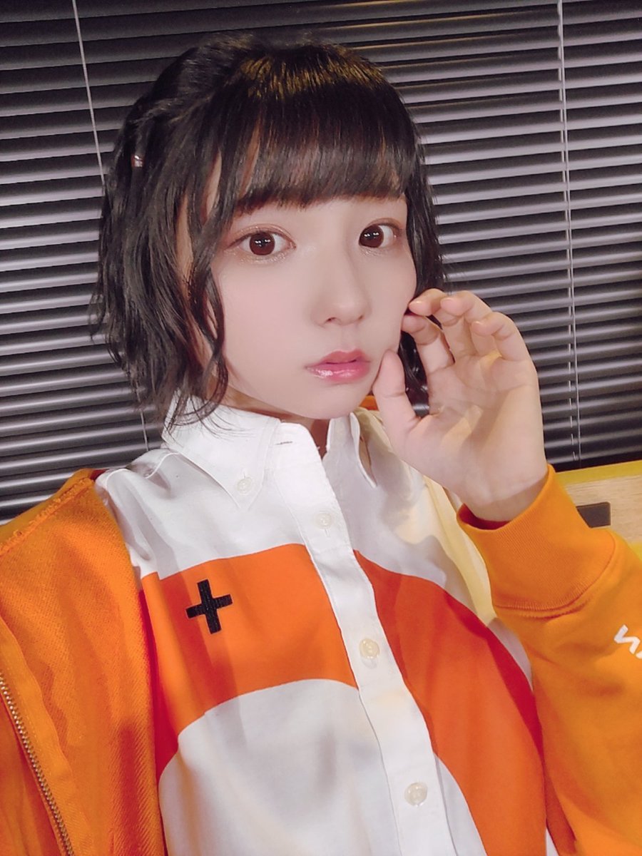 スノーブルー dialogue+ ダイアローグ パーカー 鷹村彩花 DIALOGUE+