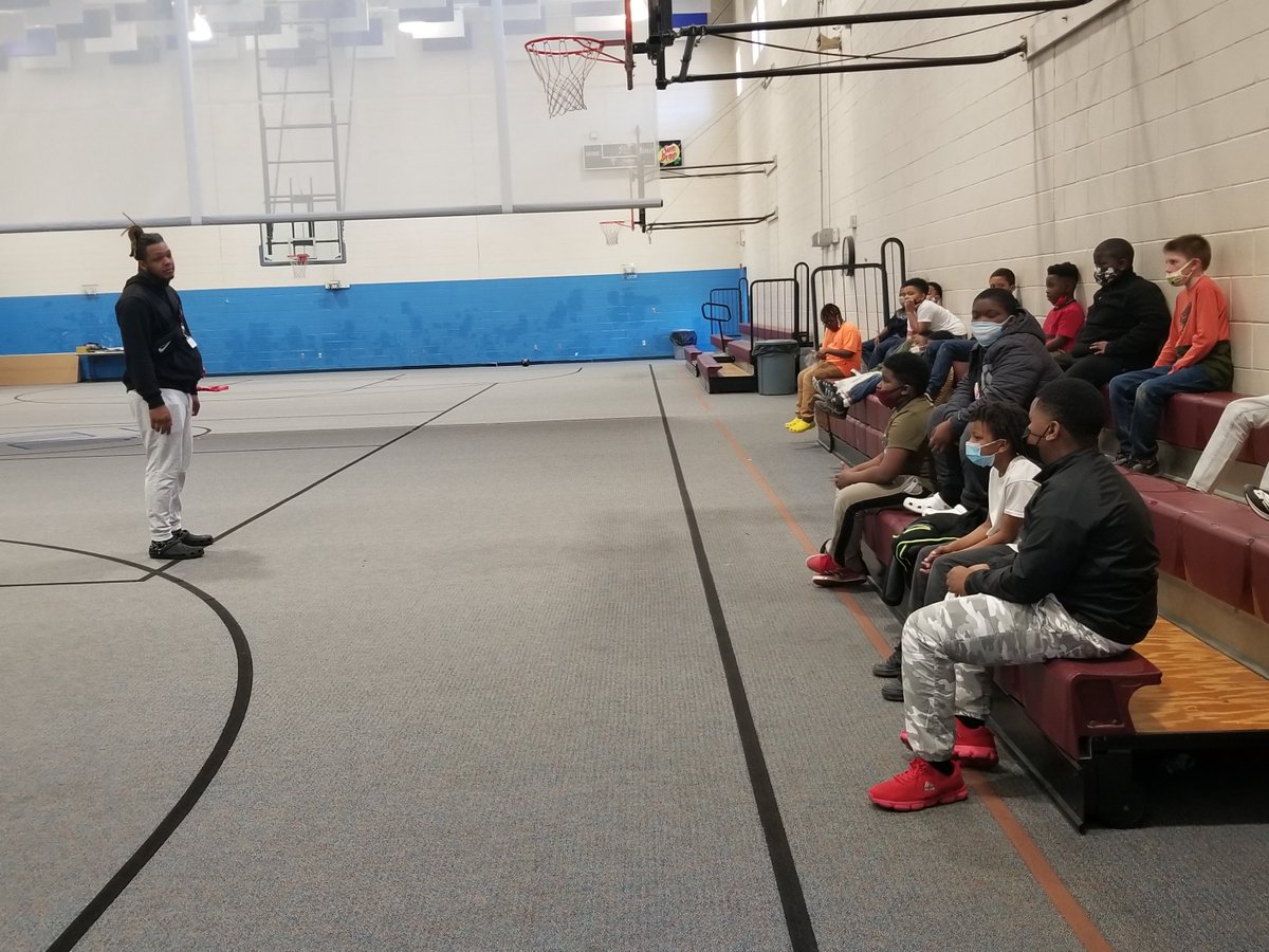 Our Passport to Manhood program addresses the struggles that adolescent boys go through during the transition from childhood to adulthood. This program empowers them with the resources they need to make good decisions about their present and future. #BGCGG #GreatFutures