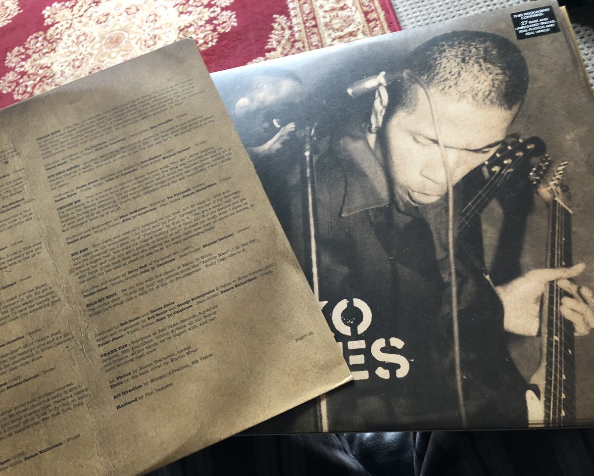 EyesJeded's tweet photo. @dankojones This tasty arrived in the post this morning. I didn’t even know it existed on vinyl. Nice touch with the laminate and photos! https://t.co/0pPTKktz4R