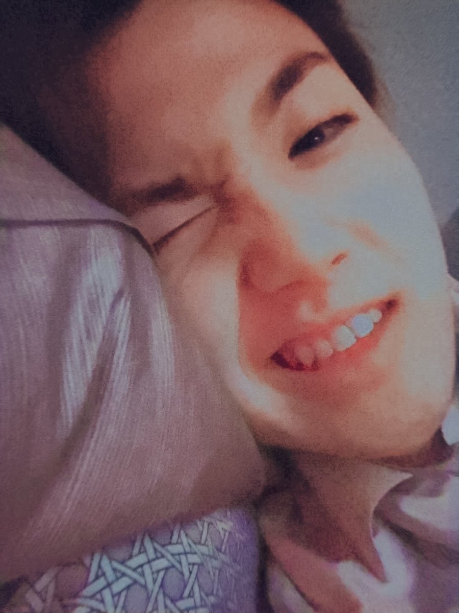 색 수정해봤는데.. 와 🤩
