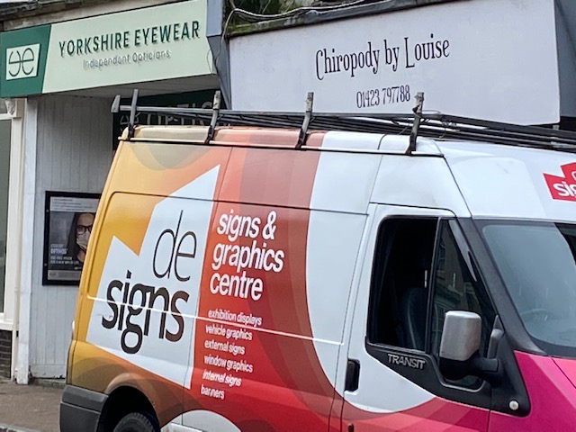 👀Out with the old...in with the new! Exciting to watch our new signage go up at our #Knaresborough practice!

A big thank you to <a href="/DSignsHarrogate/">De-Signs</a> for all of their hard work on this, we are thrilled with the result!

#knaresboroughhighstreet #yorkshire #yorkshirebusiness