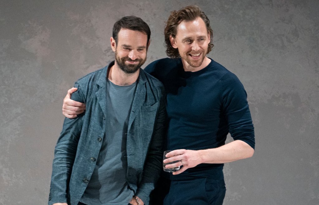 MischiefAndFun's tweet image. Charlie Cox
#HiddlesLetterC
#TomHiddleston
#CharlieCox  
@HiddlestonSpam