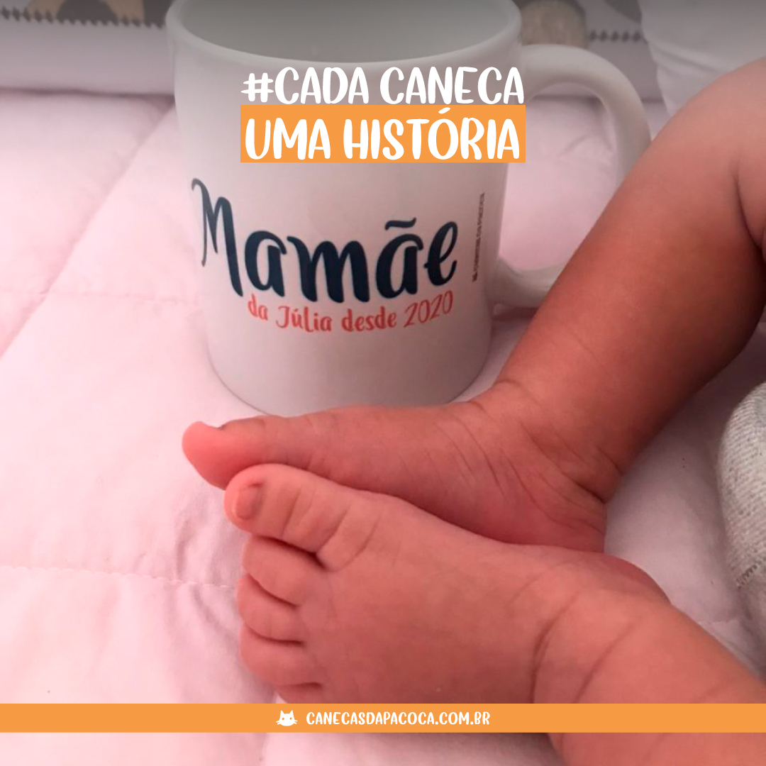 canecasdapacoca's tweet photo. Quando lançamos a lojinha, a primeira cliente foi a @jincerti que quis presentear os pais da sua afilhada Júlia com uma caneca exclusiva. Eis que a Julia nasceu, cheia de saúde e pudemos fazer parte desse momento mais que especial. 

#canecasdapacoca #cadacanecaumahistoria https://t.co/dn6ioWyAgt