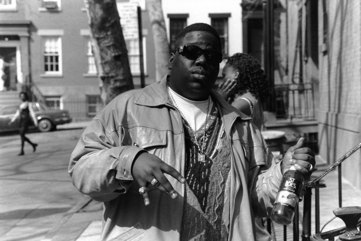 Genius's tweet photo. 24 years ago today. RIP Biggie 👑🗽

what's your favorite Biggie lyric of all time? https://t.co/dimPsCatMi