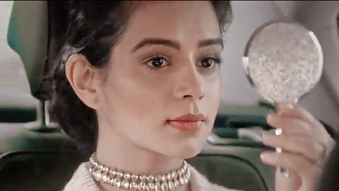 _Lazy_being's tweet photo. SUKIRTI GORGEOUS KANDPAL I HEART YOU <3. 

#SukirtiKandpal 
SUKIRTI IS LIVING ALIA SHROFF https://t.co/PJxNCNWkmN