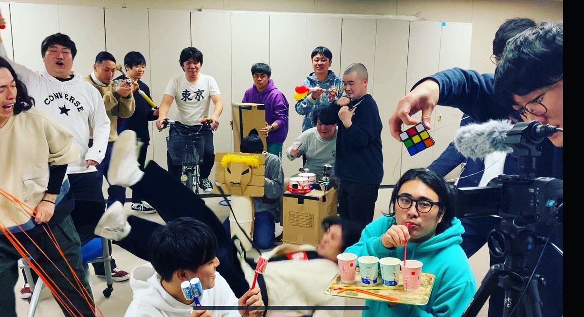 1022nt's tweet photo. ふと去年の今頃中止になった、劇団前野のリトルマーメードの台本を読み返して、
オモロくて、これいつか絶対やってやる！たくさんのお客さんの前で絶対にやろう！ https://t.co/gFXQThcsX4
