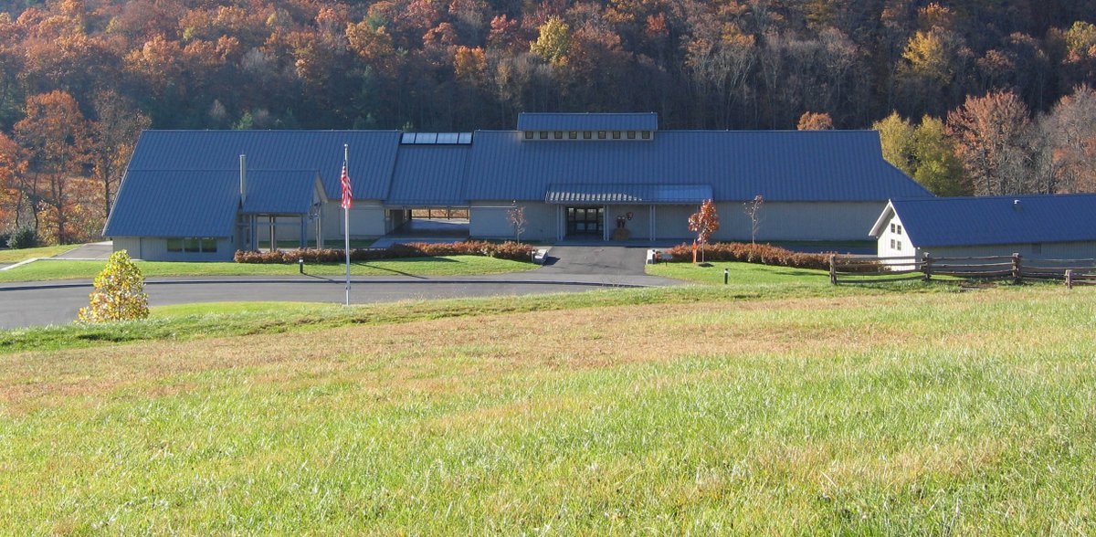 BlueRidgeMusicCenter tweet media