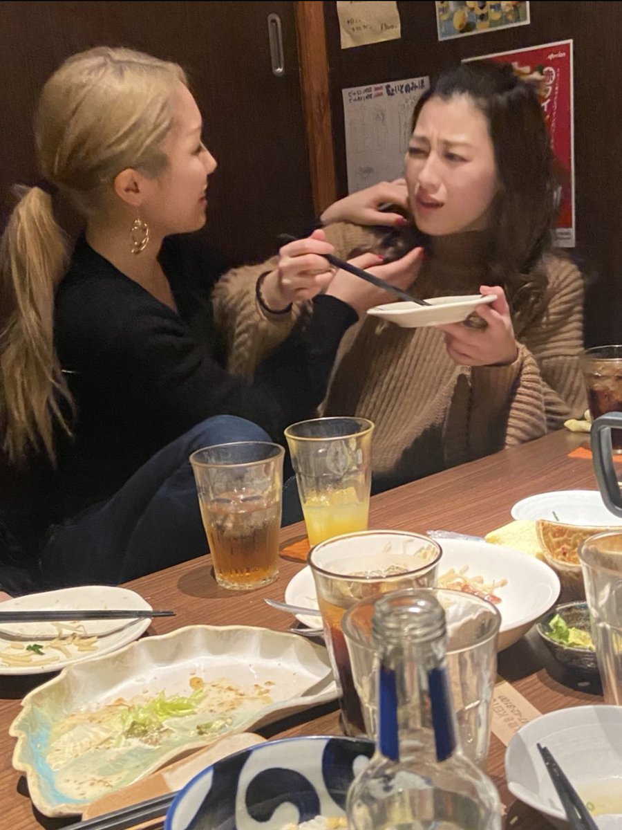mrkmked0's tweet photo. 卒業してからはきよはととわとよく遊んだ記憶がある🥺❣️成人式もあったしー、髪の毛長い、そして色汚いけどもシルバーめちゃくちゃ可愛かったんよ💙💙 https://t.co/QvyYxVbDzU