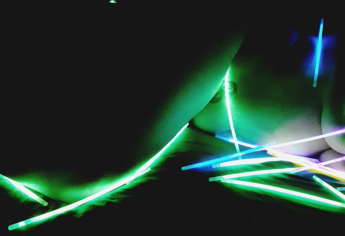 Go subscribe to my onlyfan and see what I did with these glow sticks 🤭 FREE subscription until saint<a href="/tag/sugarbabies"class="tags"><span>#sugarbabies</span></a><a href="/tag/onlyfans"class="tags"><span>#onlyfans</span></a><a href="/tag/sellingcontent"class="tags"><span>#sellingcontent</span></a>