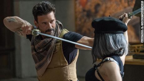 willmovies's tweet photo. If you have Hulu make sure to check out #BossLevelMovie. A hugely entertaining, stylish, and clever spin on the never ending time loop premise with yet another bad-ass lead performance from Frank Grillo. Not sure how this guy hasn't become a bigger star yet! https://t.co/4kIAAaItKN