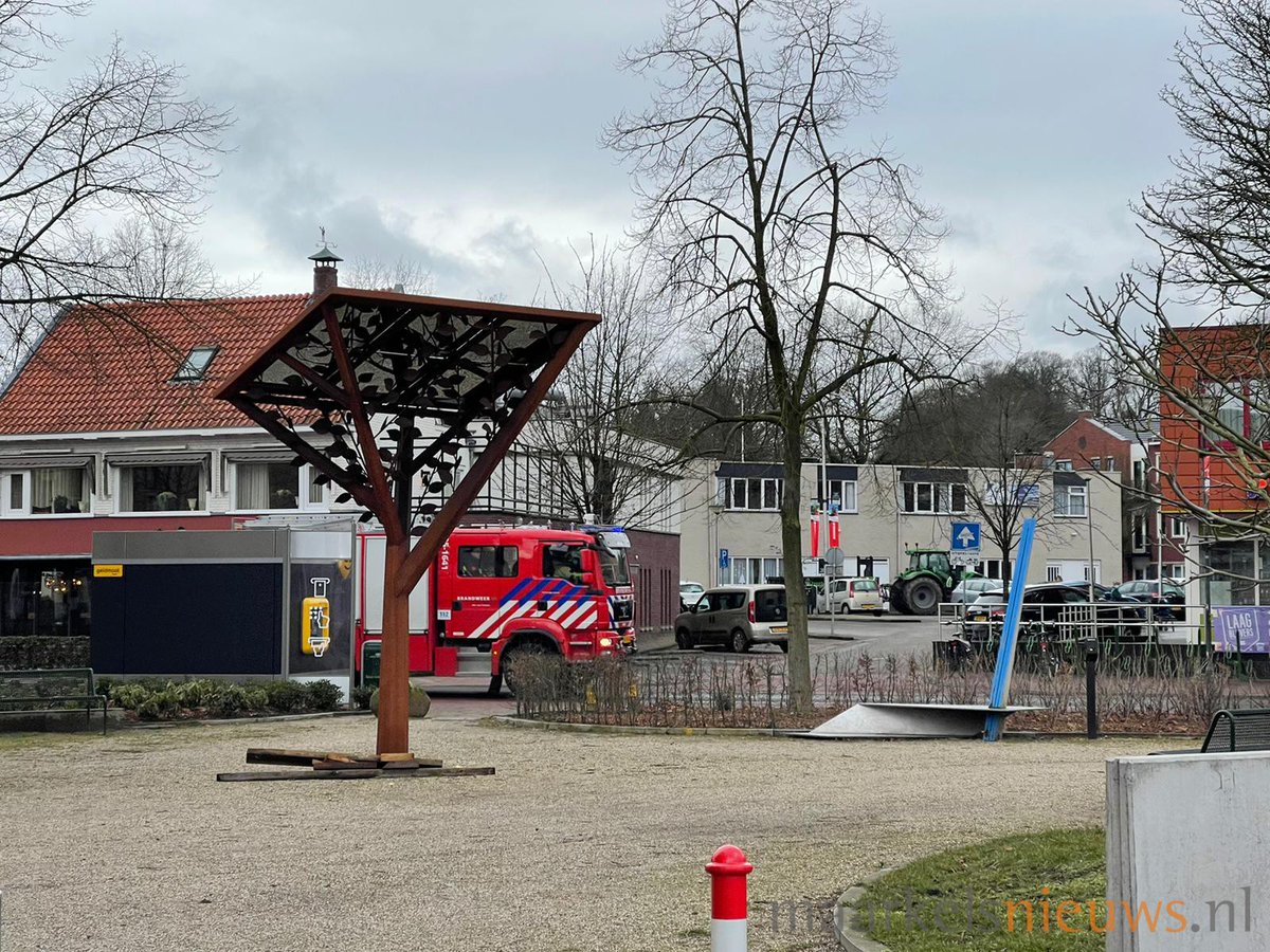 Schoorsteenbrand Brummelaarsweg Zie:..