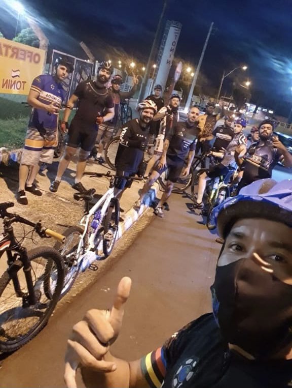 xLeozBR's tweet photo. Porco Caipira Ibate #pedalasaocarlos #pedalnoturno #pedal #bike #first #ibate https://t.co/P1fi7MEN8B
