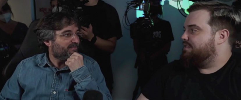 mgallegoru's tweet photo. Ayer vi @LoDeEvole con @IbaiLlanos y tengo que decir que me encantó. Entiendo por qué es un líder de opinión y tiene 90.000 personas siguiéndole en directo cada tarde. https://t.co/9Xz1JajazH