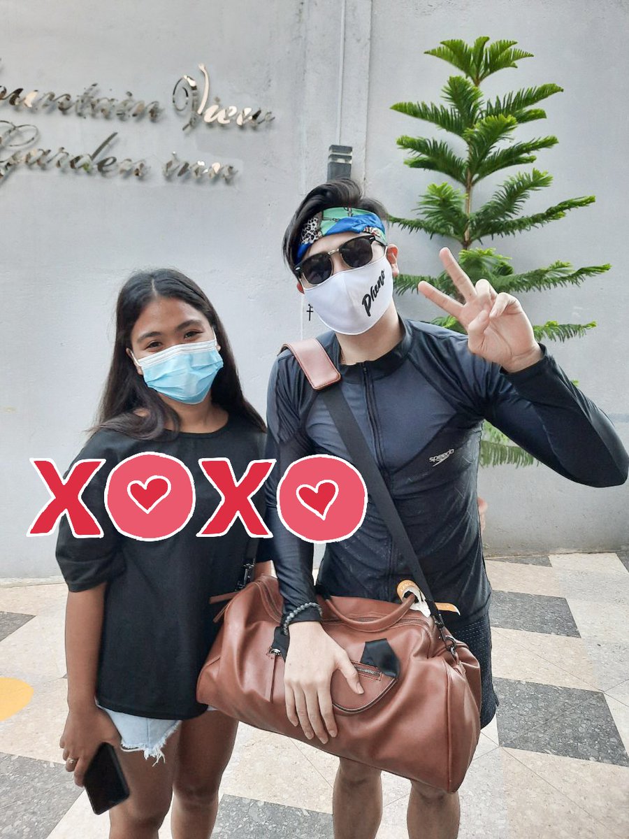 lovejnelle's tweet photo. kahit pagod sila @jaiyieee @AgassiChing hindi nila kami hinayaang umalis ng walang picture, sobrang babait😭❤️ fan since 2019. https://t.co/1W6xFjKP63