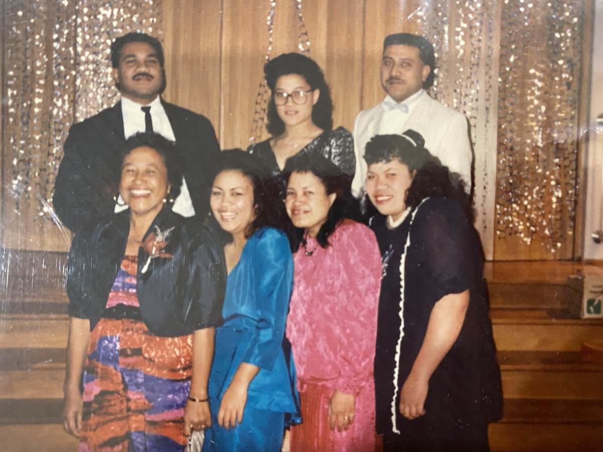 LivaRev's tweet photo. Dunedin 1989 - Flash Back. Pacific Island Ball at Otago University..... https://t.co/OnN84UXc3h