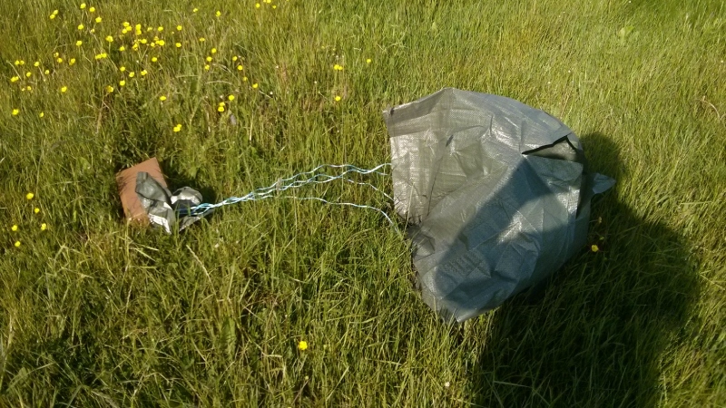 IMechEUAS's tweet photo. We caught up with Michael Cook of sponsors @AirDropBox  - read part 1 of our interview to hear technical details about their aid drop solution, recent successes and reasons for getting involved in the #UAS2021 Challenge. https://t.co/3C0aI39RzP https://t.co/0eY3TxVM9C