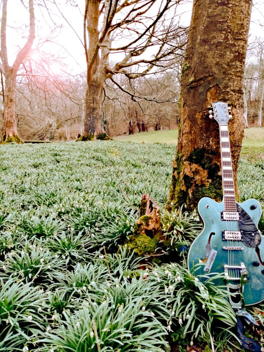 headroom tweet media