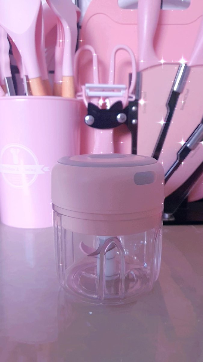 amiera1011's tweet photo. Dah beli, comel sgt laa chopper ni 😍😍 https://t.co/P76N97Dh69