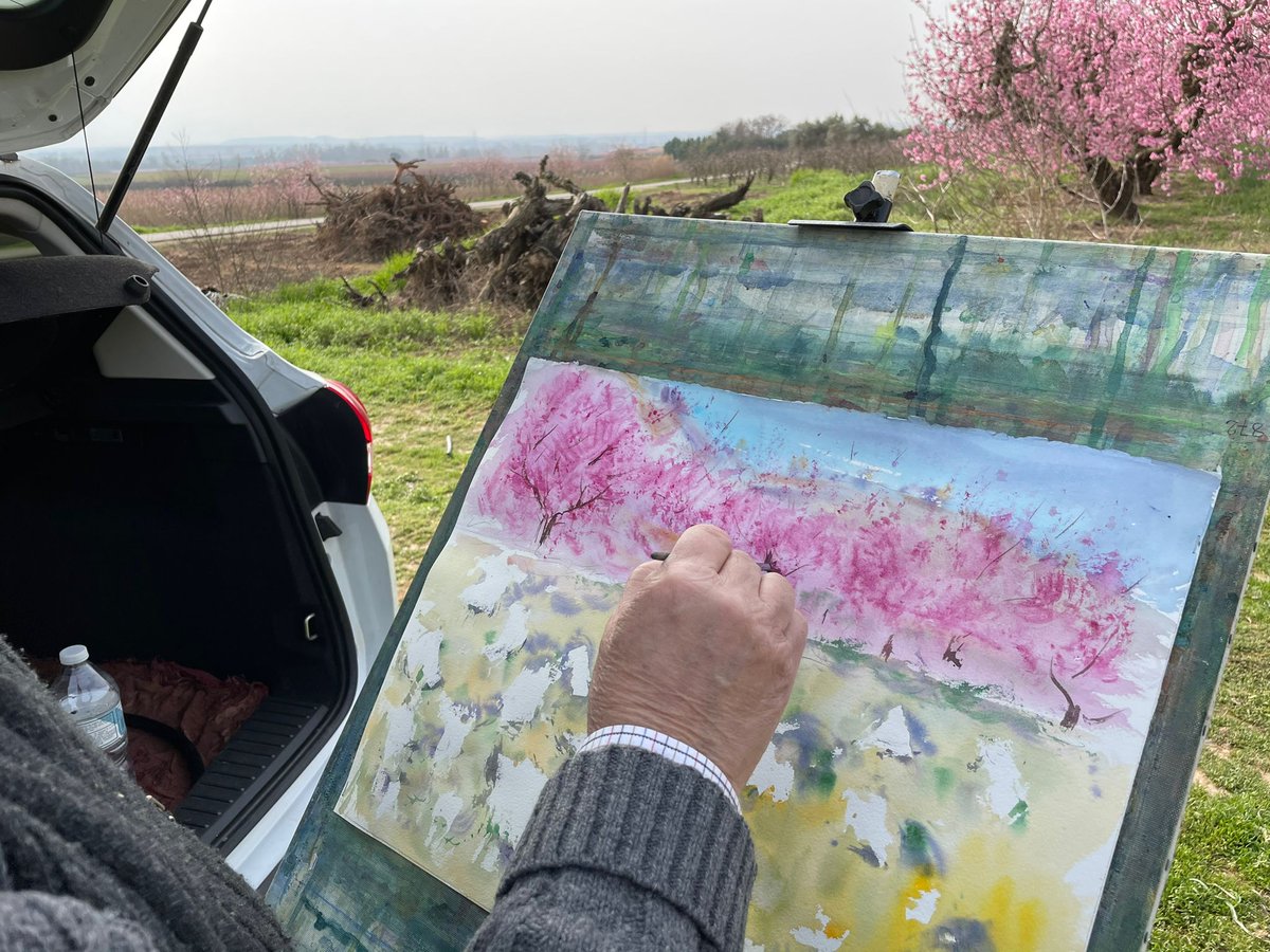 Sosesenflor's tweet photo. Recull fotogràfic de la primera trobada de dibuixants d'Urban Sketchers Lleida a Soses 
@aralleida #adnlleida  @CCSegria @jovesegria  #sosesenflor #lafloracio 
@catexperience @catpaisatge @usklleida @urbansketchers @SDC_Ponent  @Ponentcultural  @turismedelleida @lleida https://t.co/XtfjQpTLG4