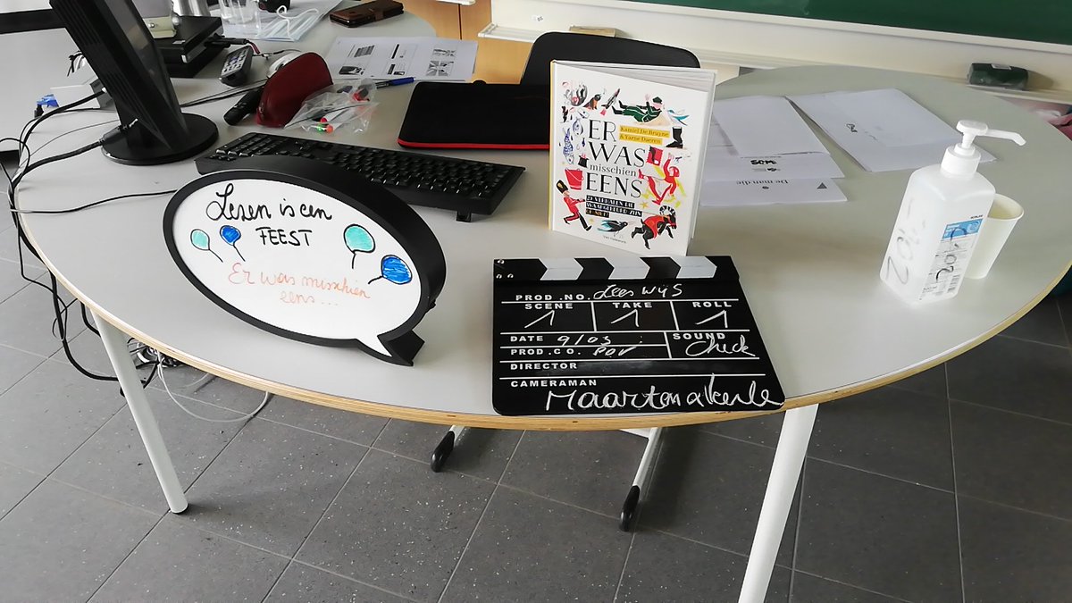 grietmathieu's tweet photo. Leeslessen wordt gefilmd in pti kortrijk https://t.co/cV9RlN5dt4