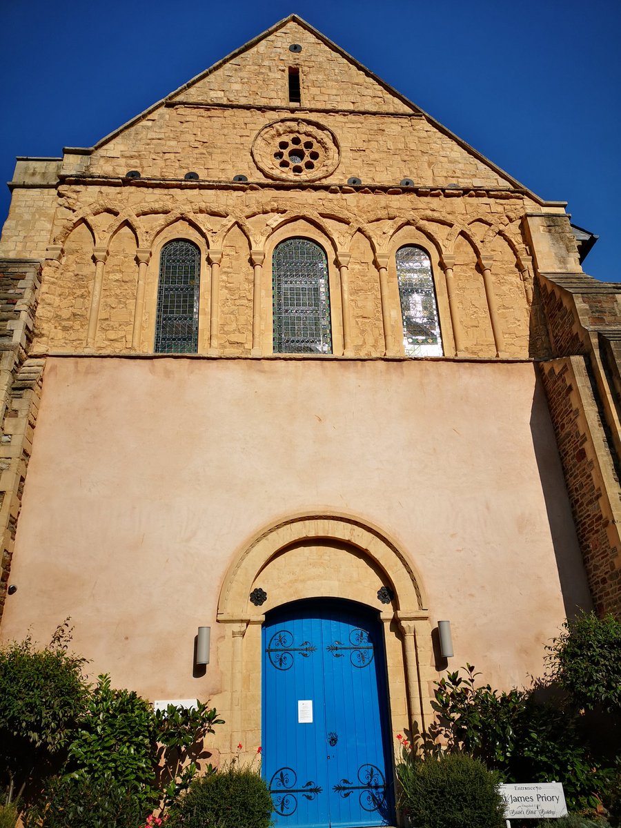 St James is open for private prayer/meditation Mon - Friday 12.30 - 15.30.
Mass is celebrated on Sundays at 8am and on Tues - Sat at 1pm.