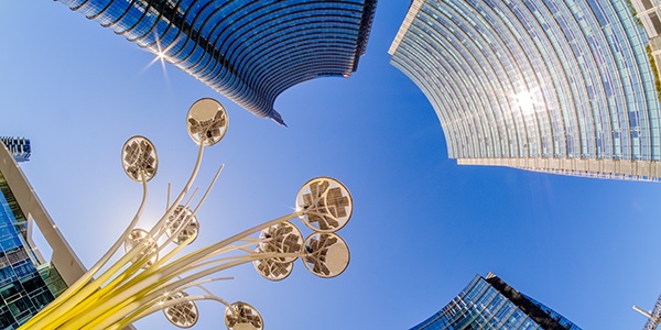 Come sarà Milano tra dieci anni? Ci penserà la transizione ecologica | Post di <a href="/enricomariutti/">Enrico Mariutti</a> | econopoly.ilsole24ore.com/2021/03/09/tra… #econ24 #9Marzo